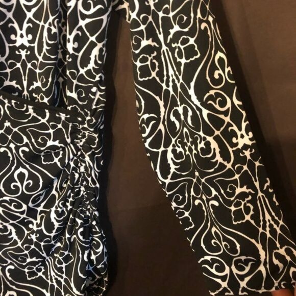 Tahiti long sleeve black white v-neck shirt polyester blend bunched medium READ - Picture 3 of 8